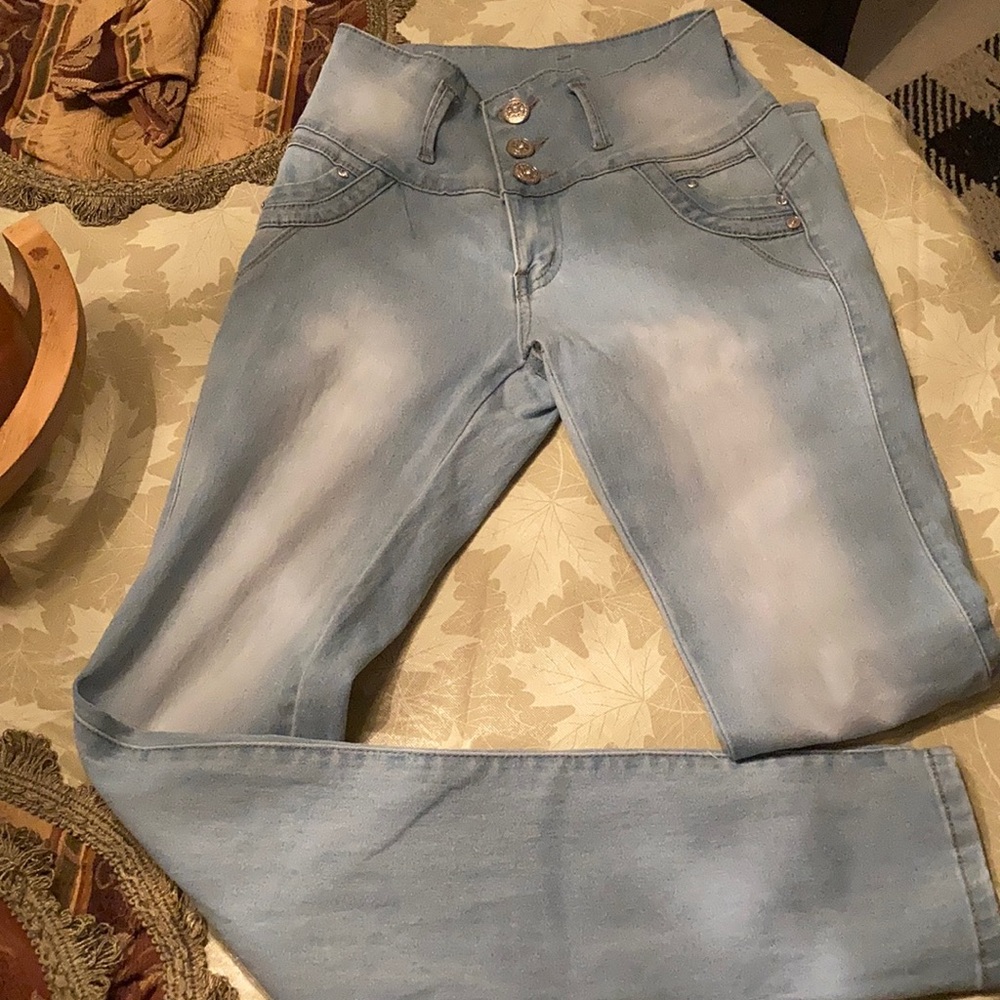 Colombian Jean
